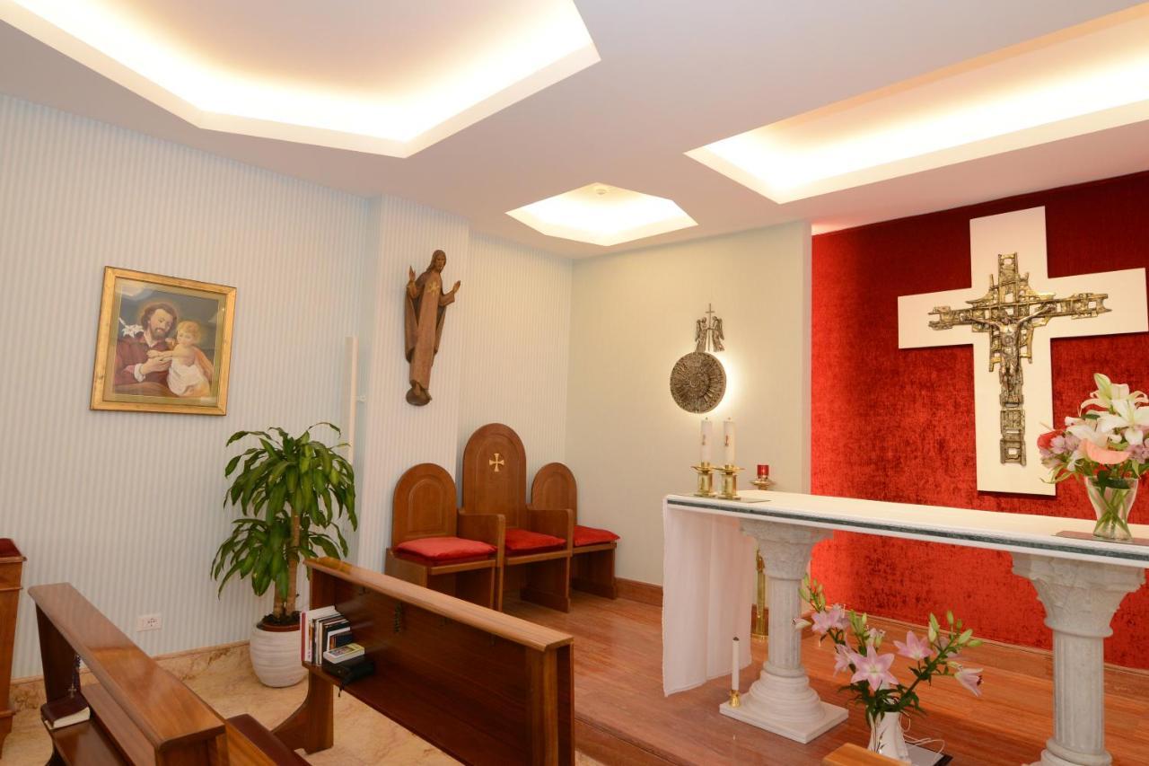Casa Ospitalita San Giuseppe Bed and Breakfast Λ' Άκουιλα Εξωτερικό φωτογραφία