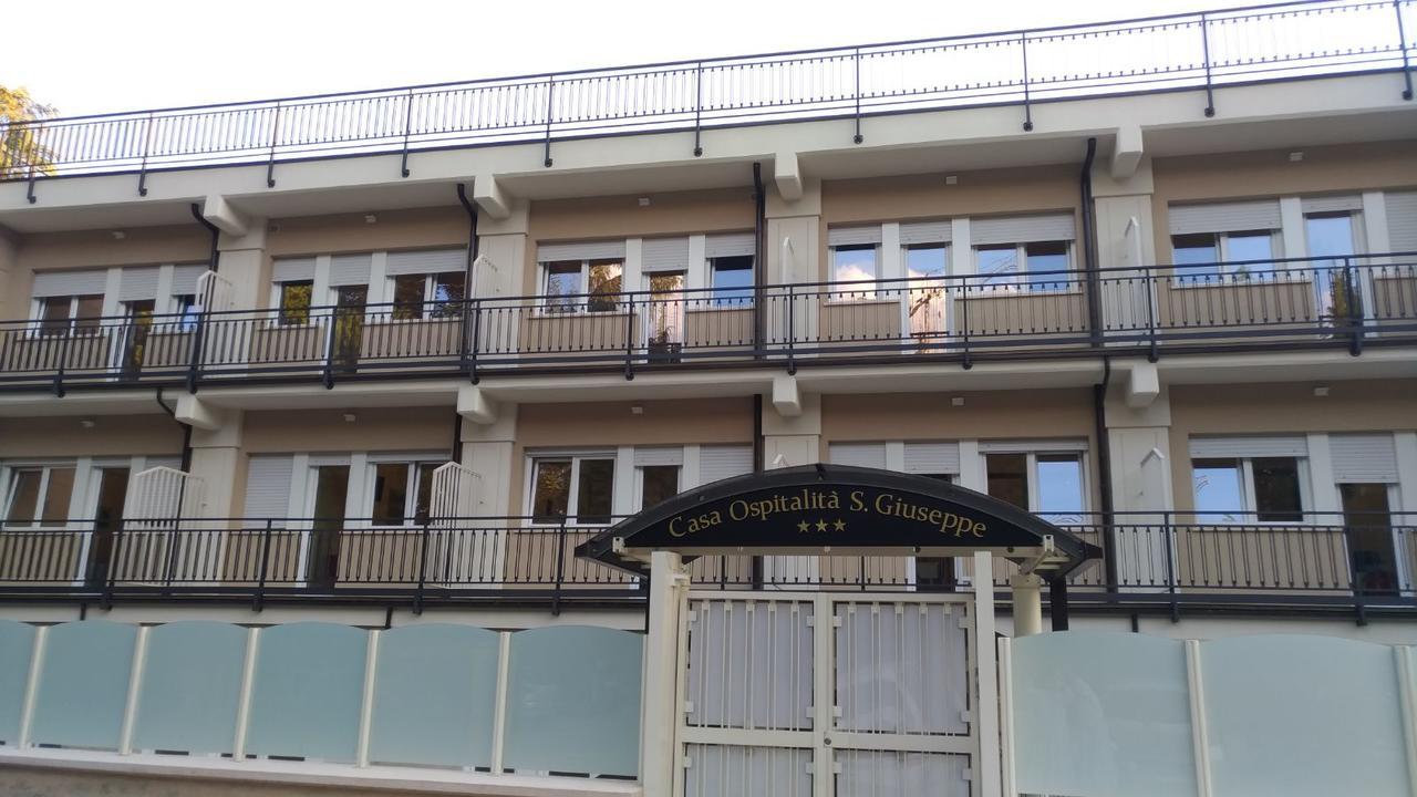 Casa Ospitalita San Giuseppe Bed and Breakfast Λ' Άκουιλα Εξωτερικό φωτογραφία